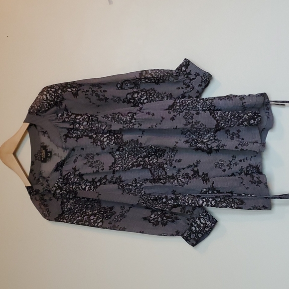 Portfolio Louben blouse - Picture 5 of 5